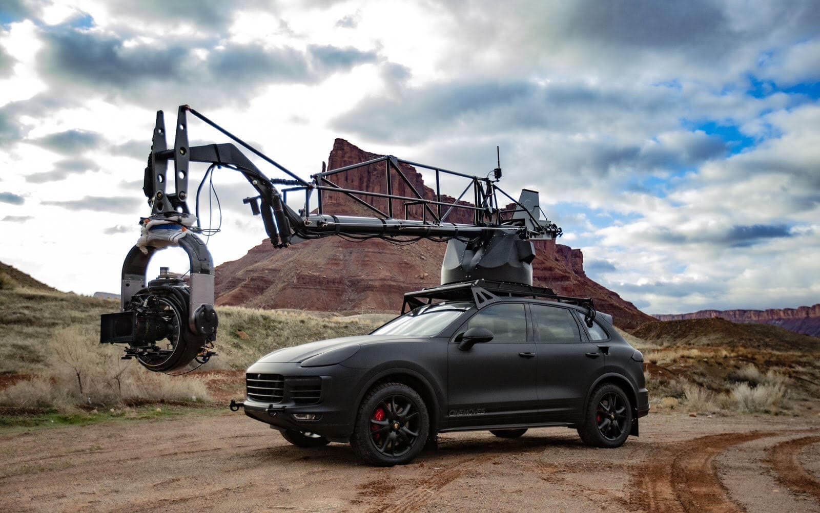 CineMoves Arm Car in action