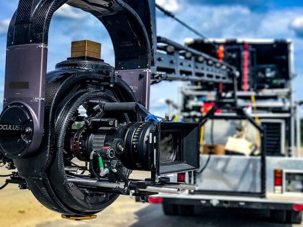 CineMoves Oculus 4-Axis Gimbal on lottery commercial